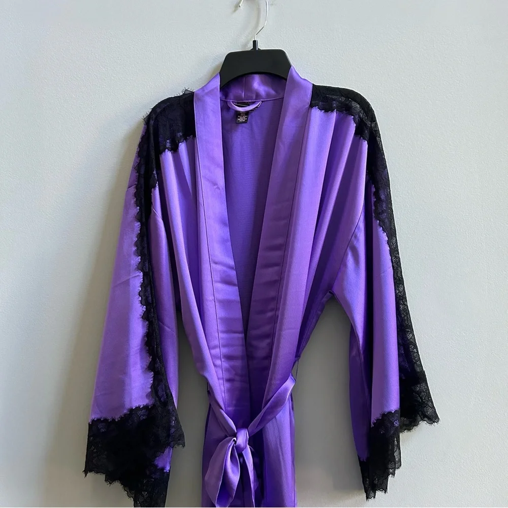 NWOT Victoria’s Secret Purple Black Luxe Collection Lace Trim Kimono Robe, XS/S - Picture 3 of 11